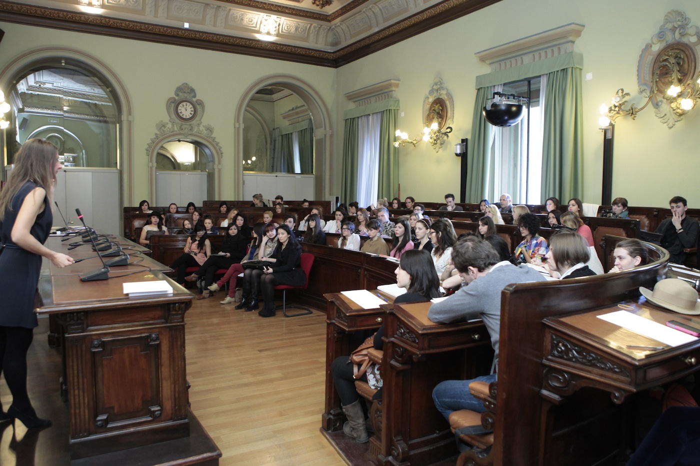 Workshop Canon "The Power of Image Visioning" Fashion Hub Palazzo Giureconsulti Workshop Canon "The Power of Image Visioning" Fashion Hub Palazzo Giureconsulti