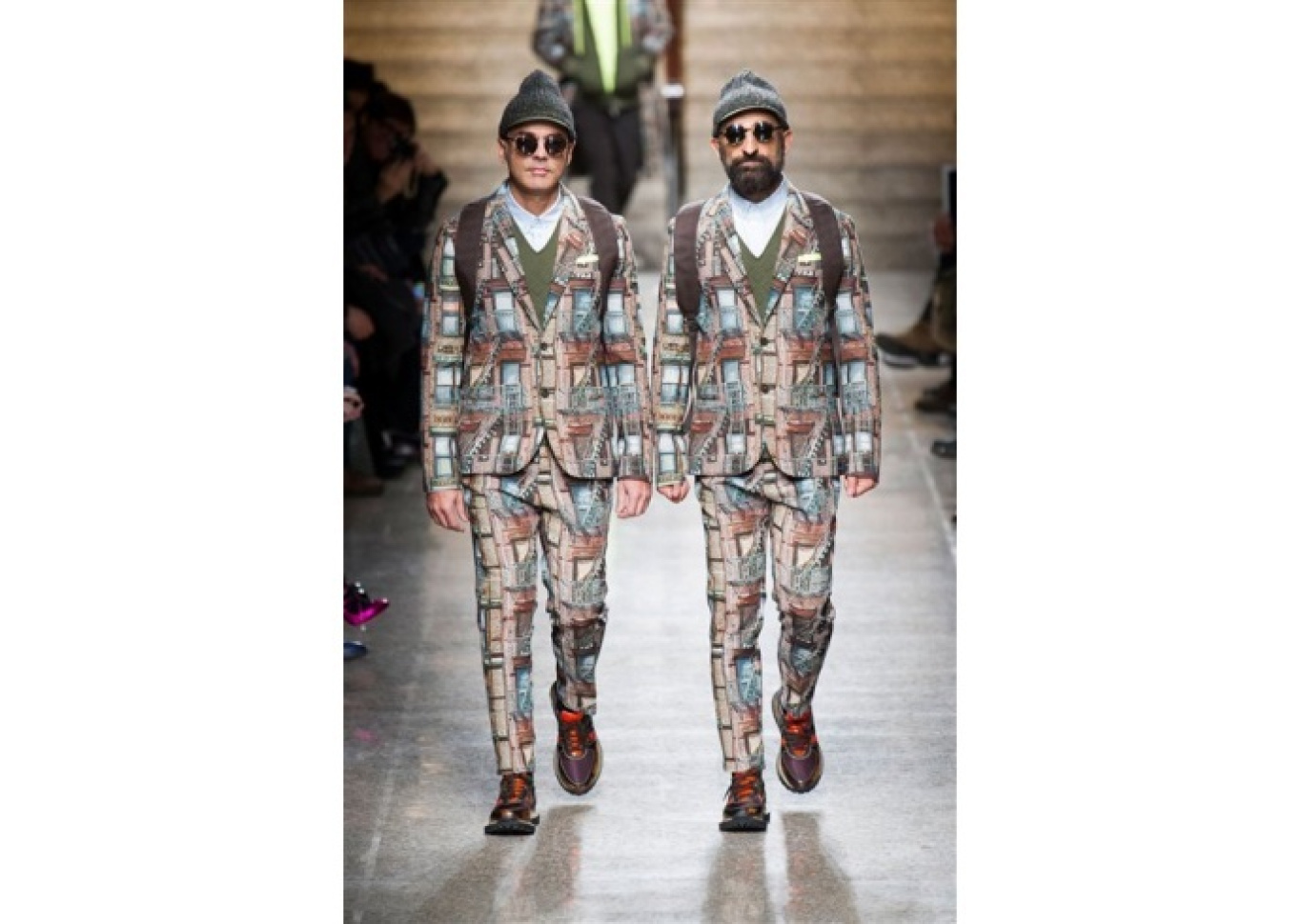 FRANKIE MORELLO, L’ABITO COME ARCHITETTURA