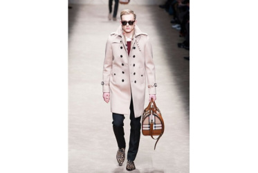 BURBERRY PRORSUM, AMORE PER IL CLASSICO (RIVISITATO)