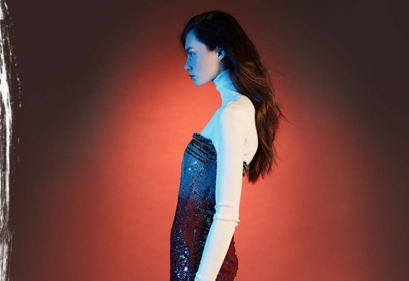 GABRIELE COLANGELO SFILA A PECHINO CON CNMI E MERCEDES-BENZ