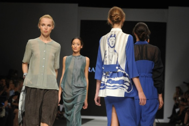 LE SFILATE N-U-De E NEXT GENERATION RIAPRONO LE PORTE AL PUBBLICO