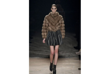 SIMONETTA RAVIZZA, LUSSO QUOTIDIANO