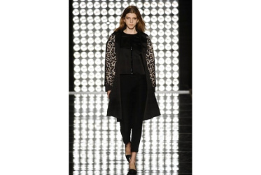 LES COPAINS, UNA DONNA SOFISTICATA