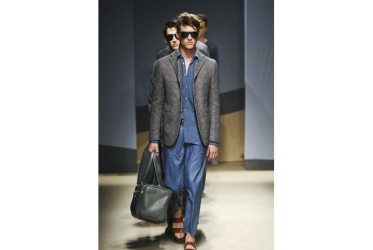 TRUSSARDI, DALLA CITTA' AL DESERTO