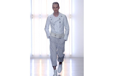 DIESEL BLACK GOLD, NATURA VS. TECNOLOGIA