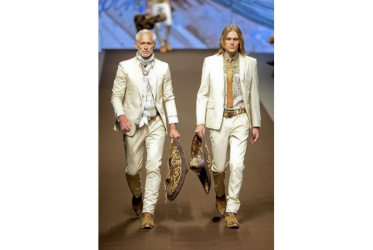 ETRO, UN CHARRO PER LA METROPOLI