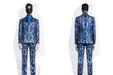 Edmund Ooi sfila all'Armani/Teatro