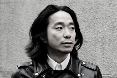 Facetasm sfila all'Armani/Teatro