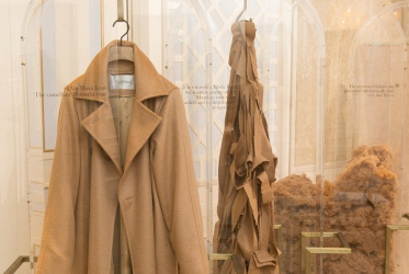 Max Mara presenta CameLux in occasione della Roundtable sulla Sostenibilità