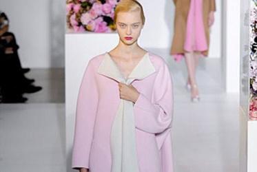 JIL SANDER - ESSERE O NON ESSERE