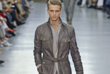 CORNELIANI – ELEGANZA INFORMALE