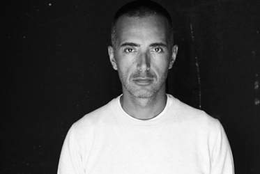 ANDREA INCONTRI RACCONTA LA NORMALITà APPARENTE DELLA SUA MODA