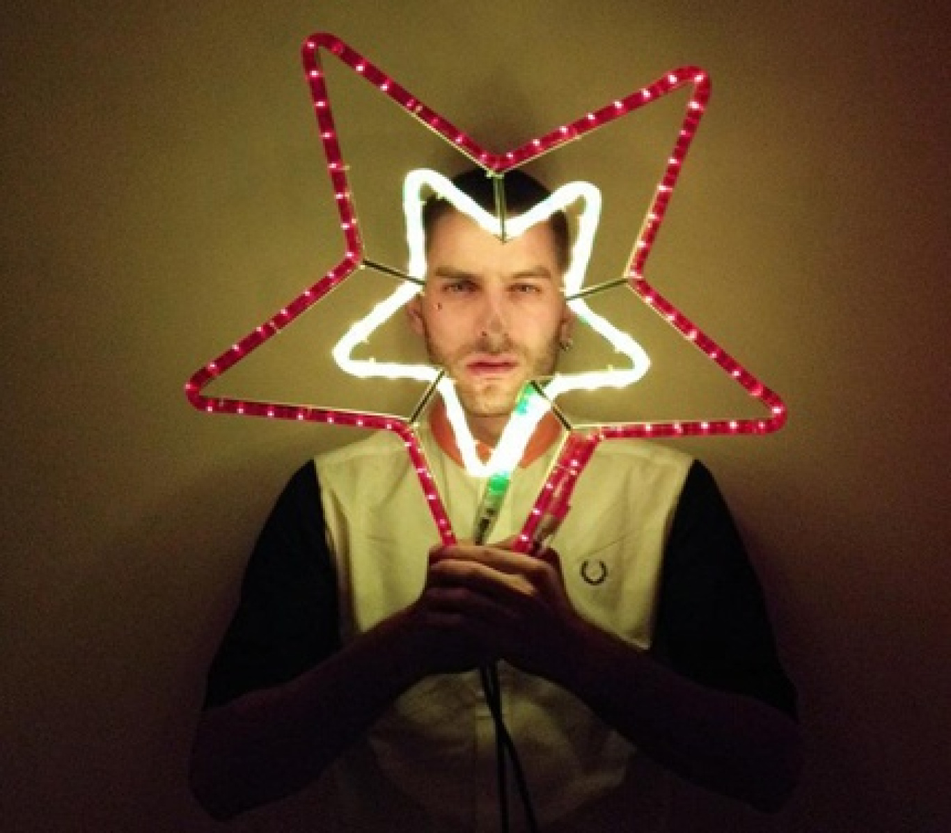 PAOLO ZAGOREO - STYLIST DA MTV A VOGUE