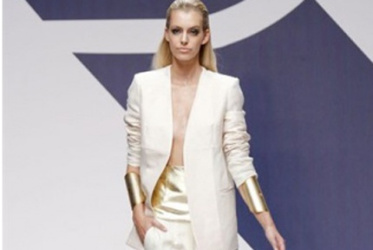 KRIZIA, ICONE TRA PASSATO E FUTURO