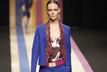 FRANKIE MORELLO, L’EQUILIBRIO TRA COLORE,FORMA E SPAZIO