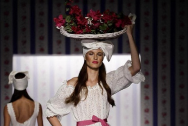 LUISA BECCARIA: GIPSY DELICATO