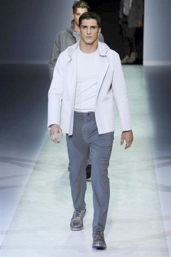 Fotoservizio/SS 2014/MEN/EMPORIO ARMANI/DP1/38