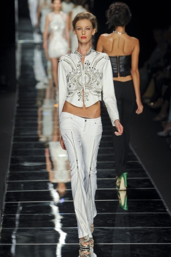 Fotoservizio/SS 2012/WOMEN/JOHN RICHMOND/36