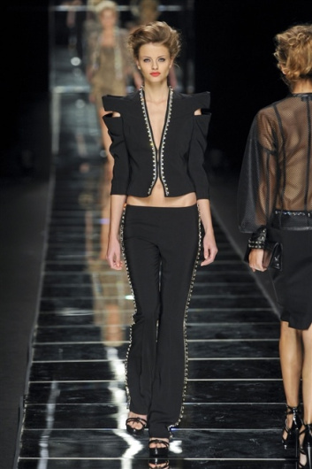 Fotoservizio/SS 2012/WOMEN/JOHN RICHMOND/31