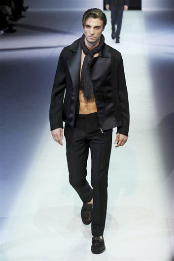 Fotoservizio/SS 2014/MEN/EMPORIO ARMANI/DP1/15