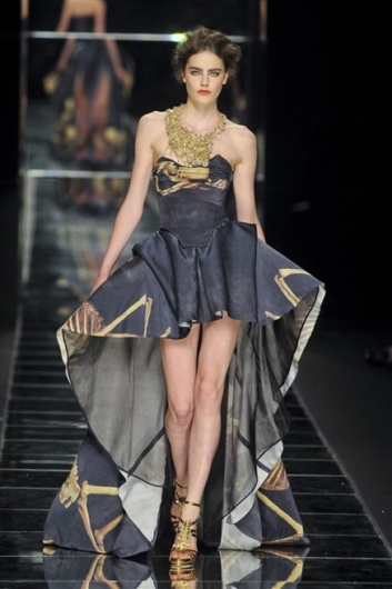 Fotoservizio/SS 2012/WOMEN/JOHN RICHMOND/48