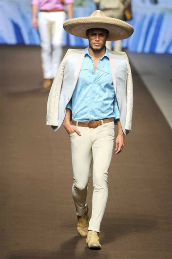 Fotoservizio/SS 2014/MEN/ETRO/DP1/12
