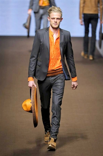 Fotoservizio/SS 2014/MEN/ETRO/DP1/24