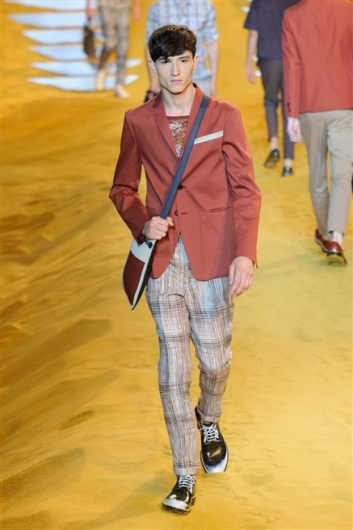 Fotoservizio/SS 2014/MEN/FENDI/DP1/31