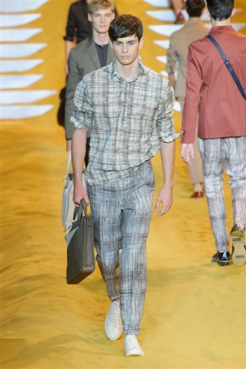 Fotoservizio/SS 2014/MEN/FENDI/DP1/33