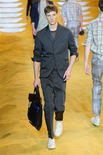 Fotoservizio/SS 2014/MEN/FENDI/DP1/35