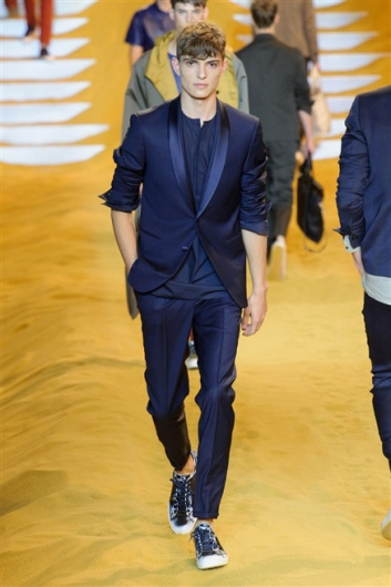 Fotoservizio/SS 2014/MEN/FENDI/DP1/38