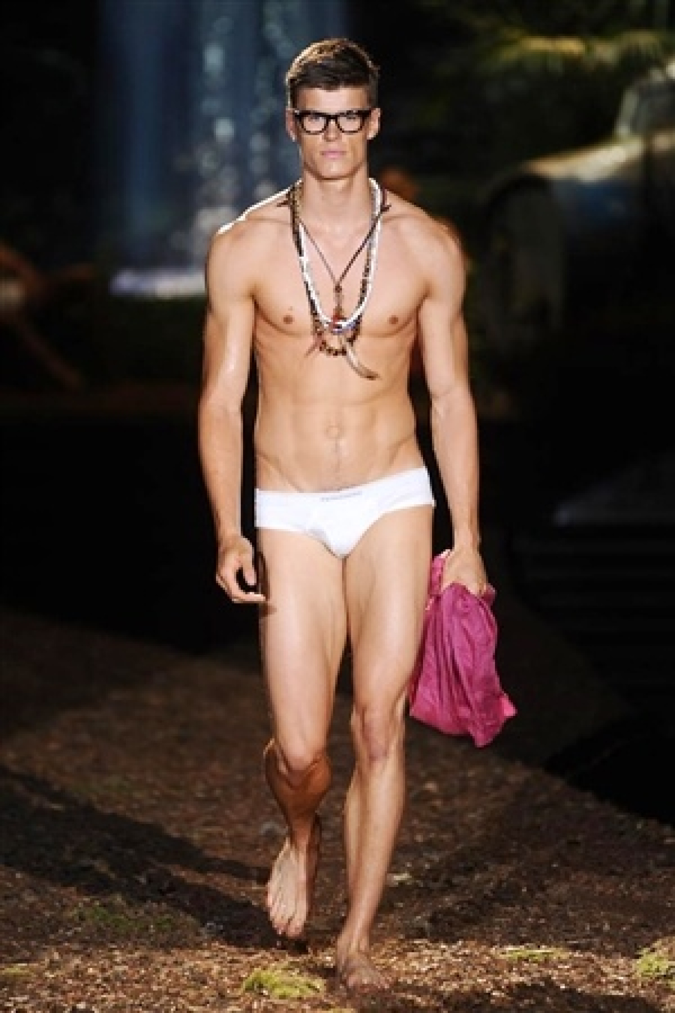 DSQUARED2, FASHIONISTI DELLA GIUNGLA