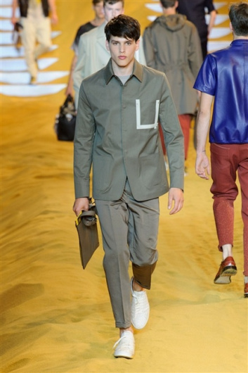 Fotoservizio/SS 2014/MEN/FENDI/DP1/2