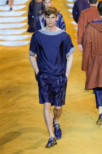 Fotoservizio/SS 2014/MEN/FENDI/DP1/20