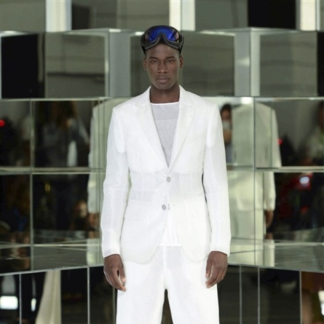 DIRK BIKKEMBERGS