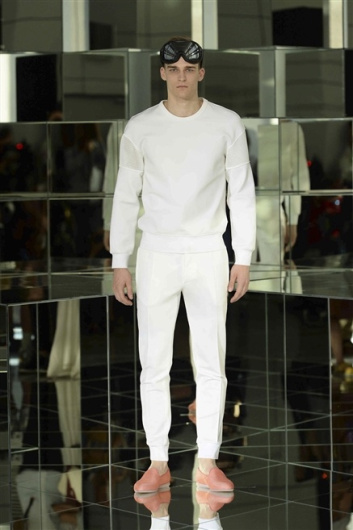 Fotoservizio/SS 2014/MEN/DIRK BIKKEMBERGS/DP1/4