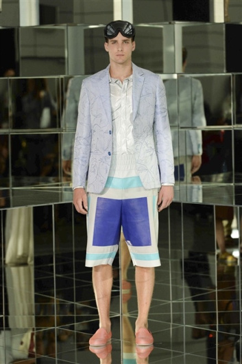 Fotoservizio/SS 2014/MEN/DIRK BIKKEMBERGS/DP1/7