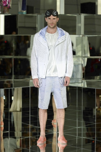 Fotoservizio/SS 2014/MEN/DIRK BIKKEMBERGS/DP1/8