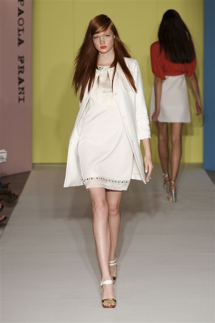 Fotoservizio/SS 2012/WOMEN/PAOLA FRANI/25