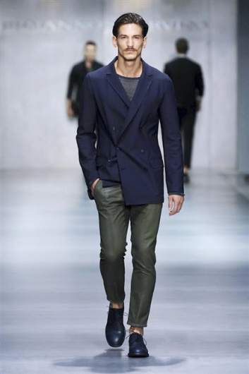 Fotoservizio/SS 2014/MEN/ERMANNO SCERVINO/DP1/10
