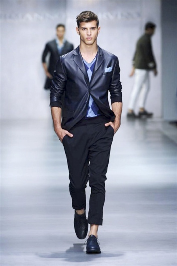 Fotoservizio/SS 2014/MEN/ERMANNO SCERVINO/DP1/20