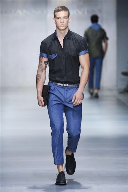 Fotoservizio/SS 2014/MEN/ERMANNO SCERVINO/DP1/27