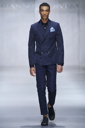 Fotoservizio/SS 2014/MEN/ERMANNO SCERVINO/DP1/29