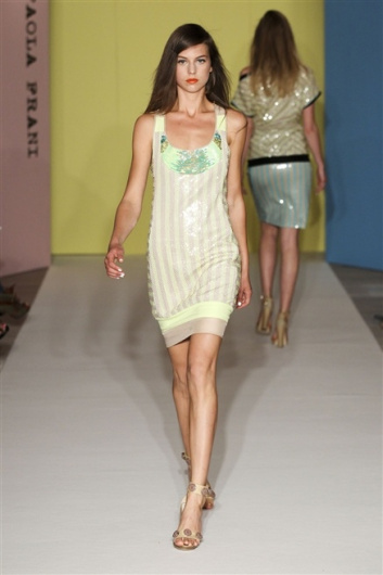 Fotoservizio/SS 2012/WOMEN/PAOLA FRANI/47