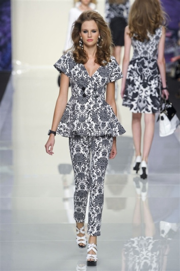 Fotoservizio/SS 2012/WOMEN/ROCCOBAROCCO/12