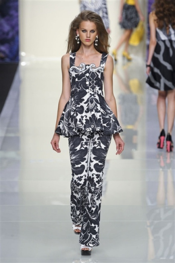 Fotoservizio/SS 2012/WOMEN/ROCCOBAROCCO/20