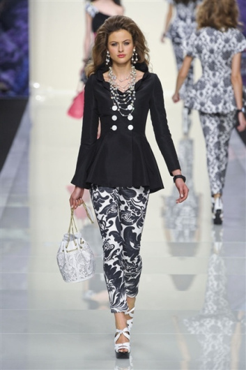 Fotoservizio/SS 2012/WOMEN/ROCCOBAROCCO/14