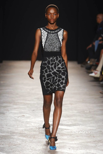Fotoservizio/SS 2014/WOMEN/ANGELO MARANI/DP2/11