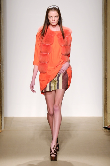 Fotoservizio/SS 2014/WOMEN/SIMONETTA RAVIZZA/DP2/17