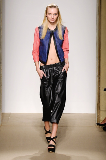 Fotoservizio/SS 2014/WOMEN/SIMONETTA RAVIZZA/DP2/20